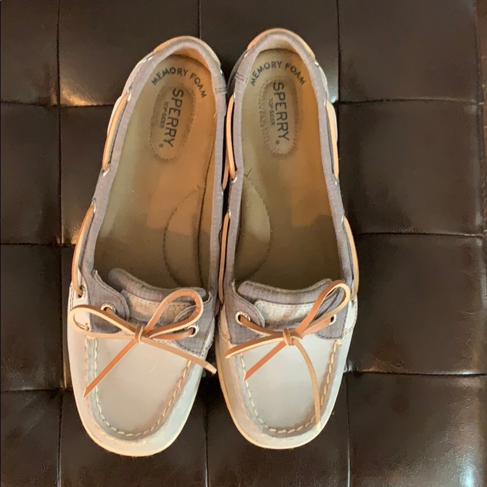 Sperry Shoes, like new!